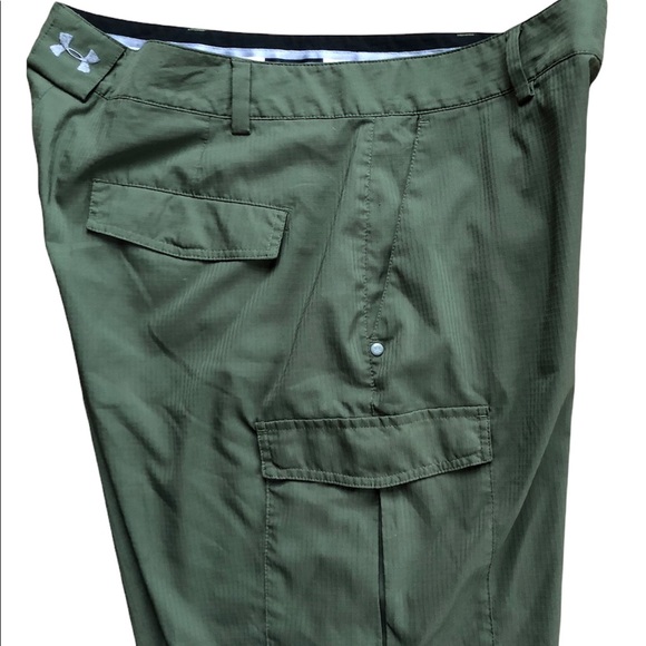 Under Armour Ua Golf Cargo Shorts Size 